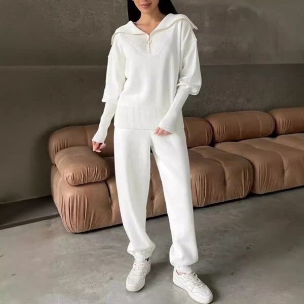 Zaylee | Modern Zip-Up Sweater & Joggers Set