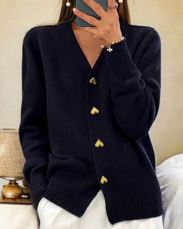 Elina | Elegant Cardigan with Heart-shaped Buttons