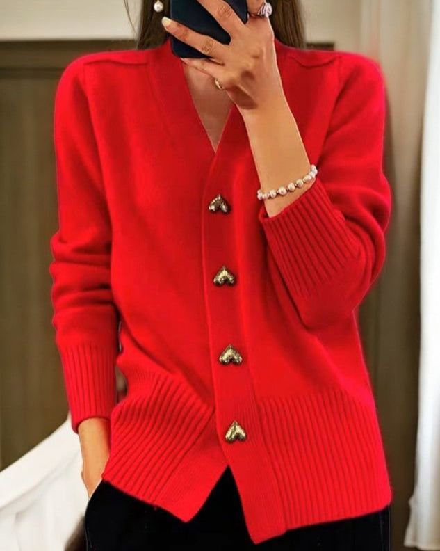 Elina | Elegant Cardigan with Heart-shaped Buttons